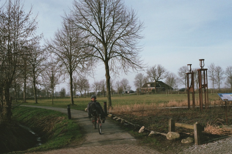 Met de ligfiets door Eenum