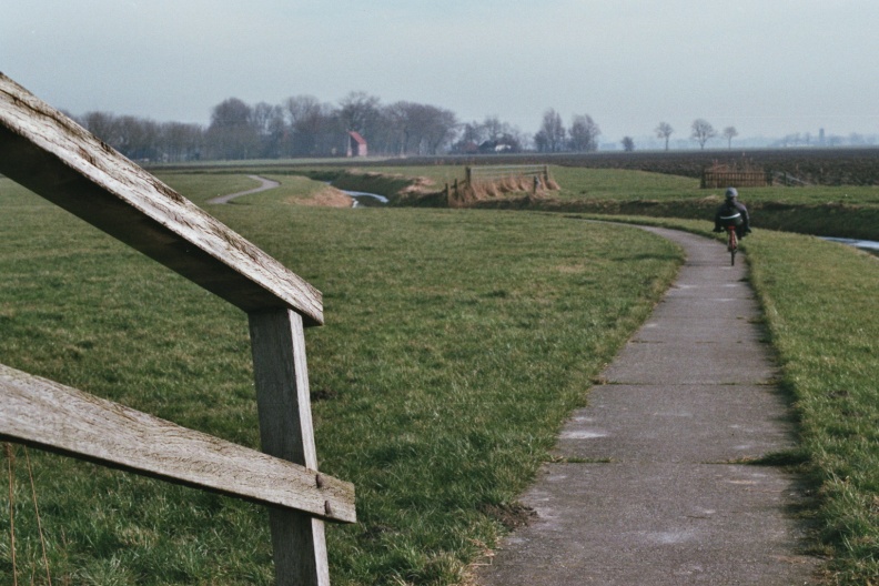 Met de ligfiets over het Leermenstermeedenpad