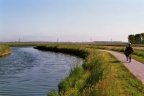 Langs het Afwateringskanaal bij Tjuchem