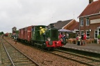 Diesellocomotief 162 met korte goederentrein