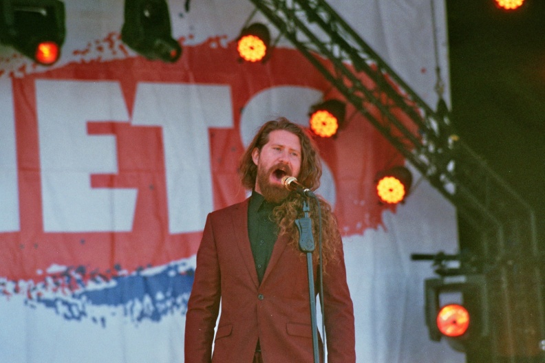 Casey Abrams zingt in een optreden van Post Modern Jukebox tijdens het Bevrijdingsfestival 2018 in Groningen
Casey sings at a performance of Postmodern Jukebox during the Bevrijdingsfestival in Groningen.
Camera: Canon Eos 3000
Film: Fujifilm Superia X-tra 400 ISO
LEAD Technologies Inc. V1.01 imm031_32.jpg