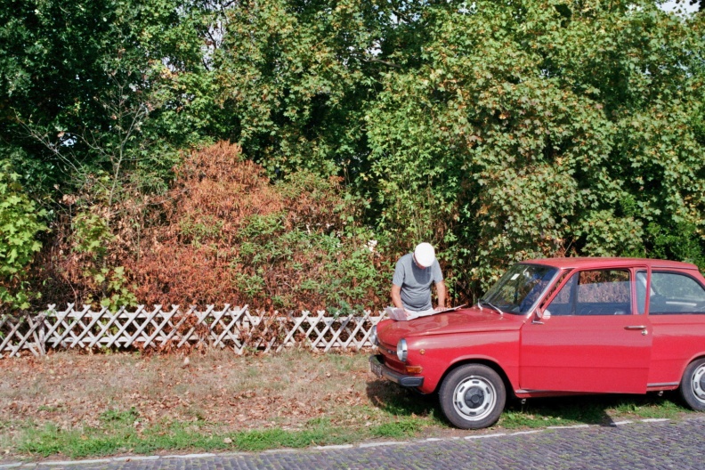 Camera: Canon Eos 3000
Film: Fujifilm Superia 200 ISO
LEAD Technologies Inc. V1.01 imm018_19.jpg