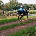 Met de ligfiets bij de Bourtangersluis.