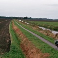 Op de ligfiets op het fietspad langs het Termunterzijldiep
