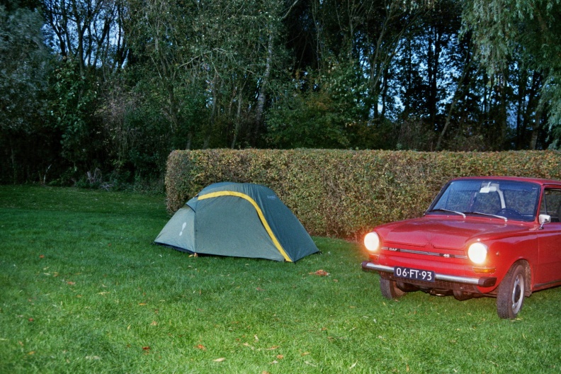 Flits en tijdopname van de tent en Daf op Wilgenheerd